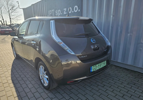 Nissan Leaf cena 49077 przebieg: 115799, rok produkcji 2016 z Margonin małe 497